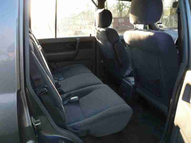 isuzu trooper duty lwb 1997 grey 2owners since new spares or repair look