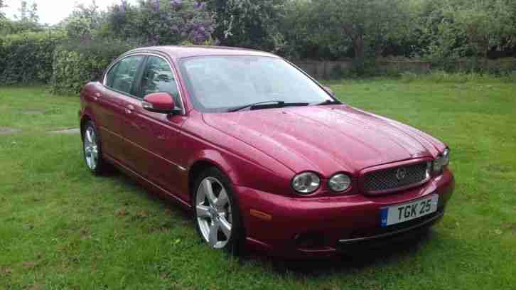 Jaguar x type se 2008 manual 2.0 turbo diesel .top of the range,phone,sat nav,