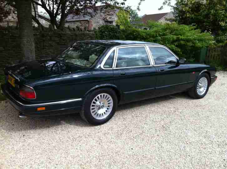 jaguar xj sovereign,full Jaguar history fully loaded,75,000 miles