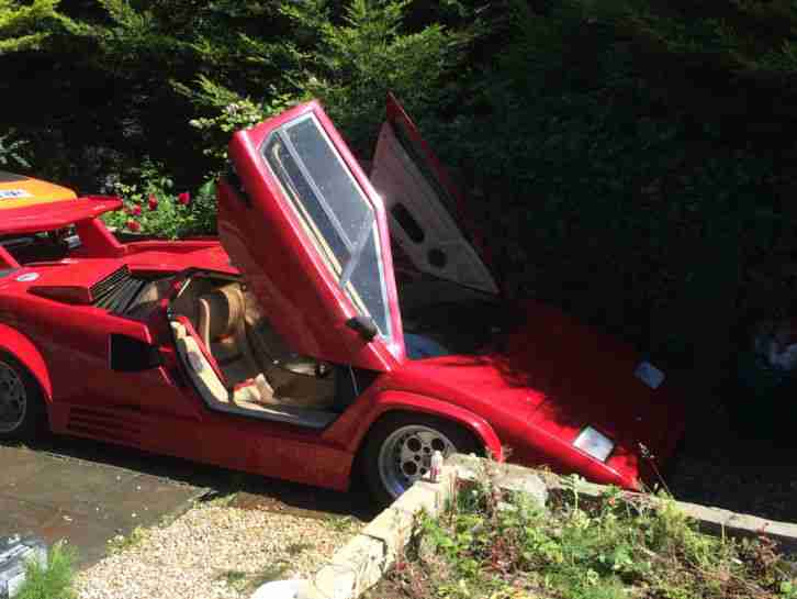 lamborghini countach
