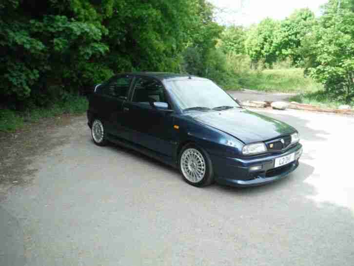 Lancia delta hf 16v turbo integrale rally rare classic