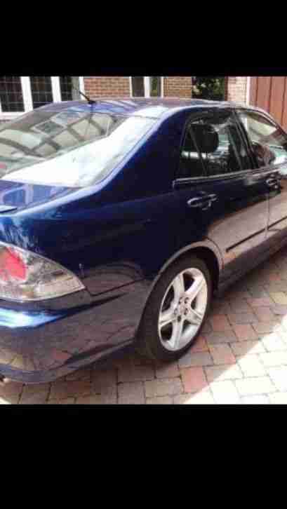 lexus is 200 auto, 73k on clock