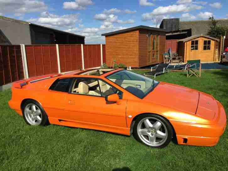 Lotus esprit se 2.2 turbo 350 bhp monster! superb classic car, great daily drive