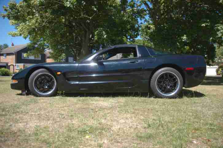 Lovely Black 1997 C5 Corvette great car