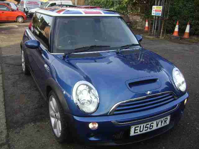 Mini cooper s in metalic blue , union jack roof with 46000 genuine