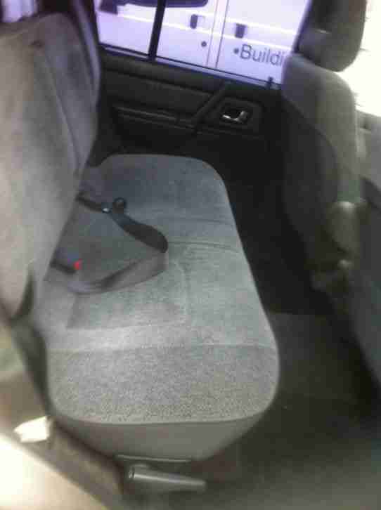 mitsubishi 2.5 diesel auto seven seater pajero