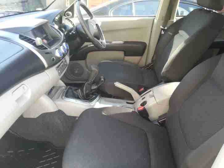 mitsubishi l200 double cab warrior 4x4 pickup 2009 cash sale needed £7000 ono