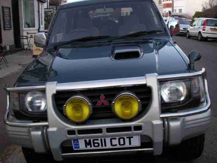 mitsubishi pajaro