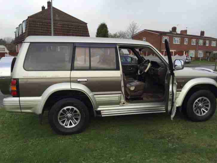 mitsubishi pajero 2.5