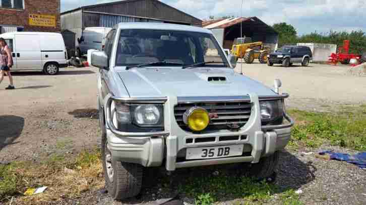 mitsubishi pajero 2.8 spares or repairs