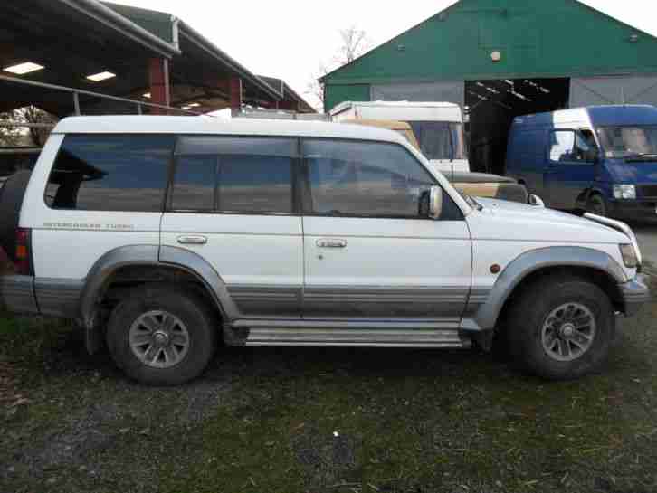 mitsubishi pajero lwb 2.5 turbo diesel