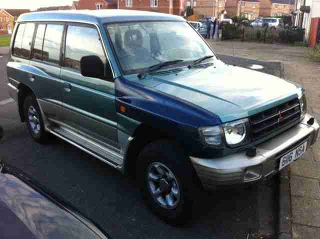mitsubishi shogun lwb 1998 lpg duel fuel wide arch 7 seats