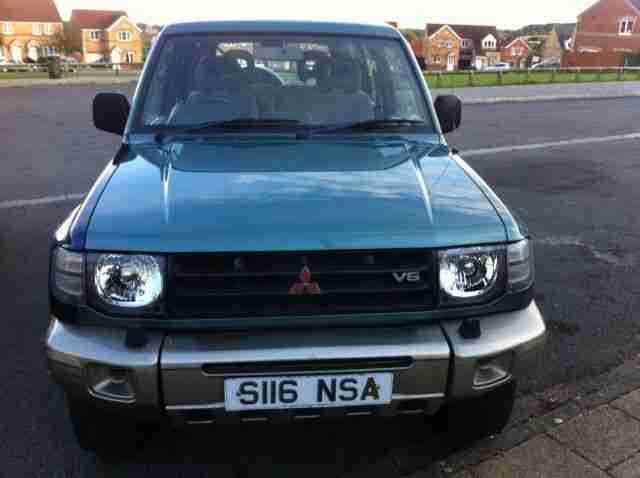 mitsubishi shogun lwb 1998 lpg duel fuel wide arch 7 seats
