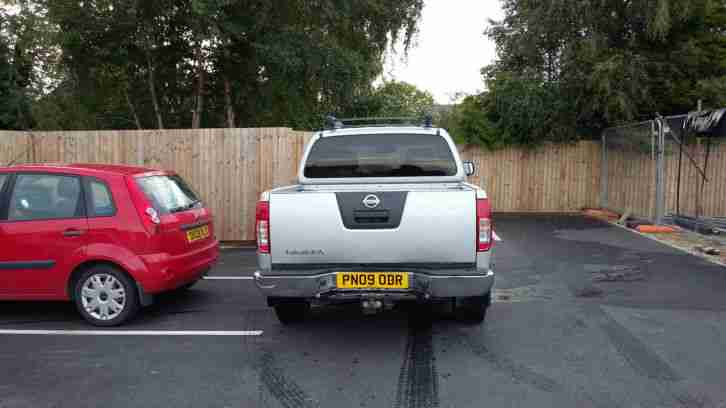 nissan navara d40 double cab pickup 2009