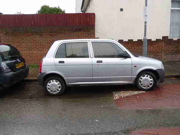 kelisa 2009 ex 1000 cc 4 door h back