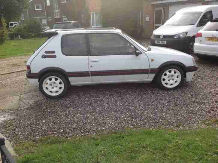 peugeot 205 turbo