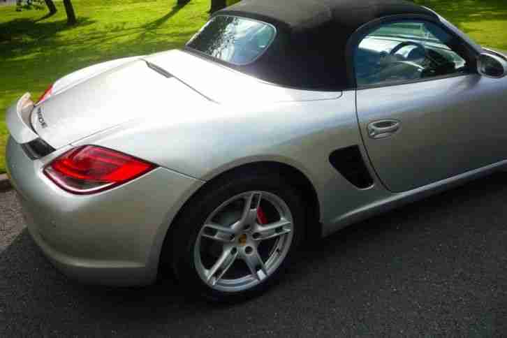 porsche boxster 2.7 2006 sports exhaust 32k sat nav stunning stunning
