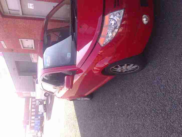 pronton savvy style car