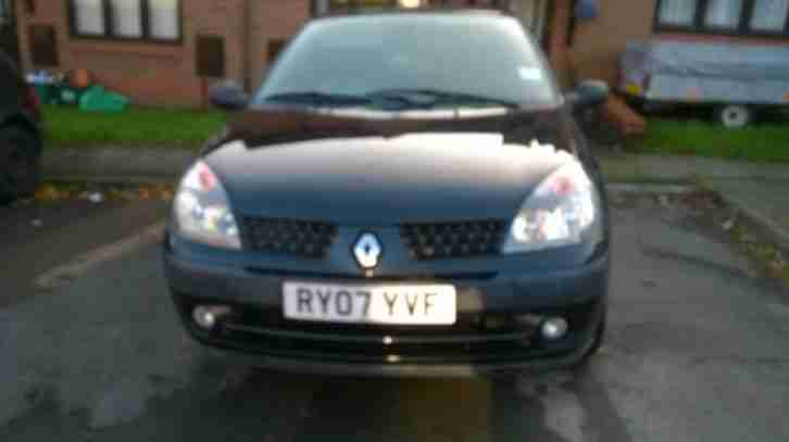 renault clio 07 plate 25k