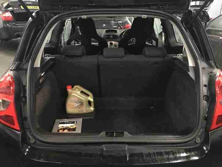 renault clio 197 (recaro bucket seats)