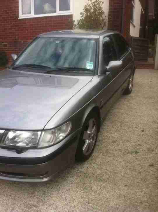 saab 93 2.0turbo 2002 air con, alarm, alloy. cruise control