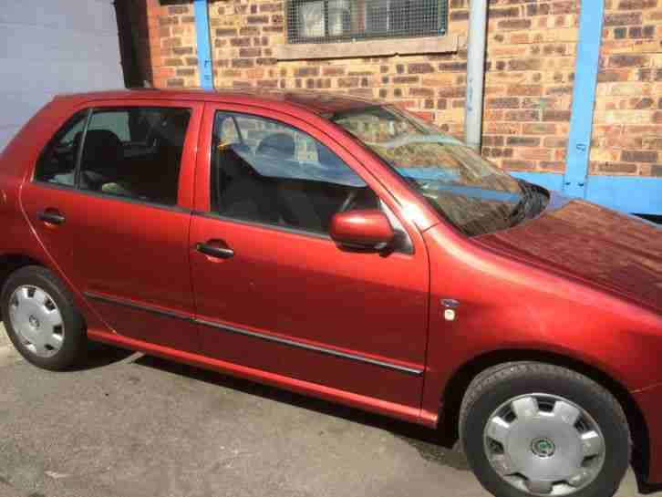skoda fabia 1.4 breaking for spares