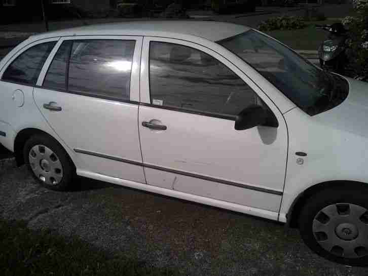 Skoda fabia classic 1.4 mpi 2002 MOT FAIL spares or repairs collect PO20 0