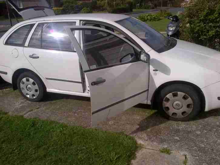 skoda fabia classic 1.4 mpi 2002 MOT FAIL spares or repairs collect PO20 0