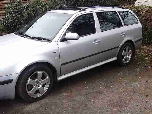 skoda octavia elegance tdi estate spares or repair