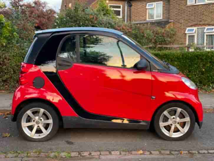 Smart (MCC) fortwo. Smart car from United Kingdom