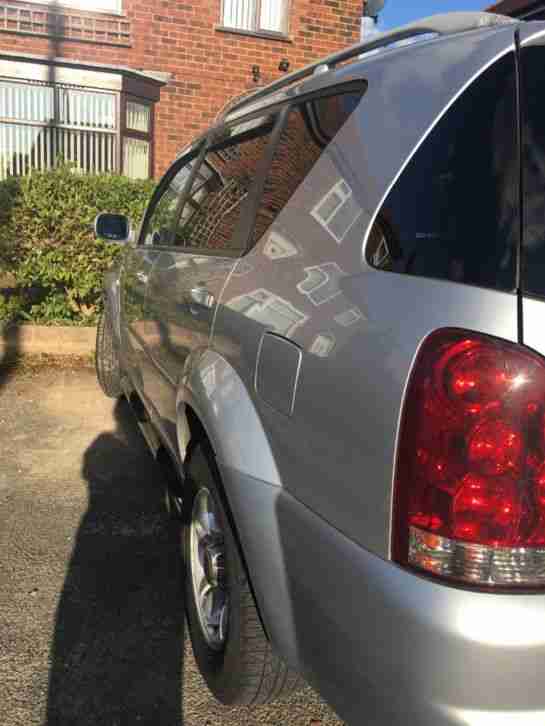 ssangyong rexton