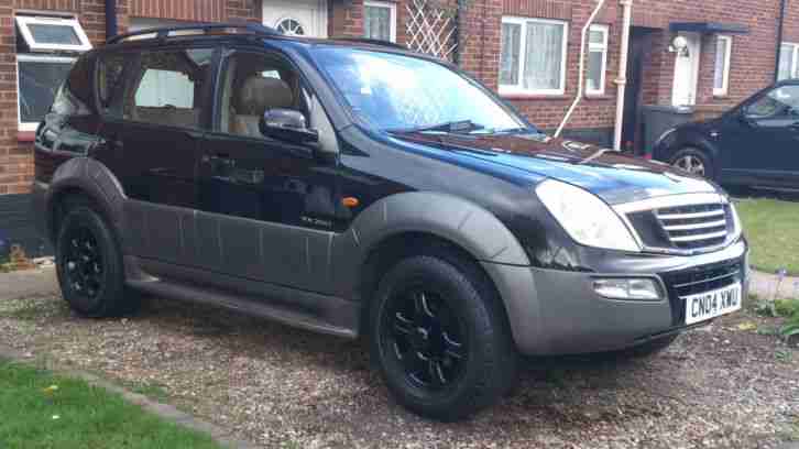 ssangyong rexton 2.9 diesel , 7 seater , swap mx /enduro bike or WHY