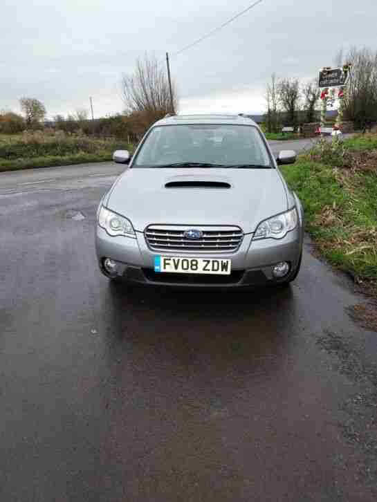 Subaru Outback 2.0d RE