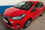 Yaris 1.33 VVT i Icon Bright Red 5