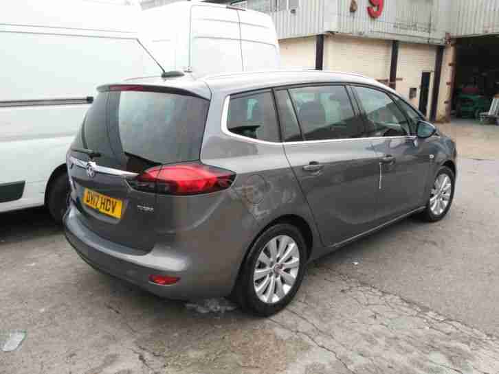 vauxhall ZAFIRA TOURER SE 1.4 TURBO PETROL 7 Seaters 2017