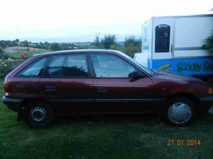 vauxhall astra 1.6 auto only 42k from new Cheap runabout 1993