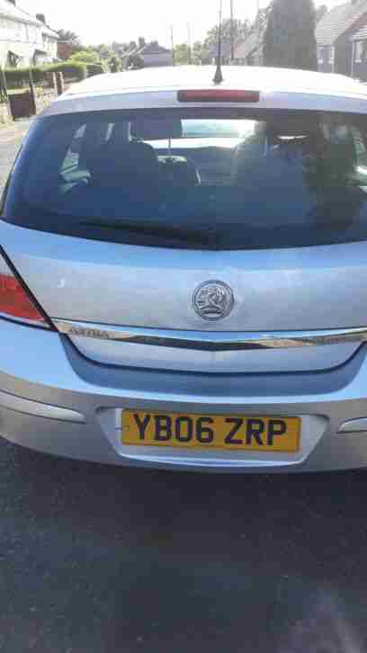 vauxhall astra
