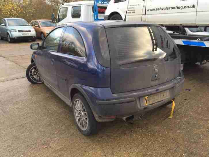 vauxhall corsa 1.2 sxi spares or repairs, starts and runs, damaged hpi clear,