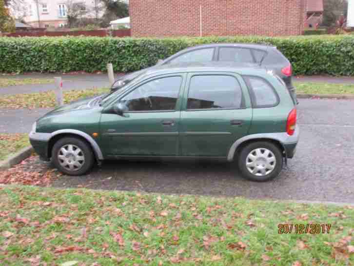 vauxhall corsa 1.4 cdx 1999 37,000 miles