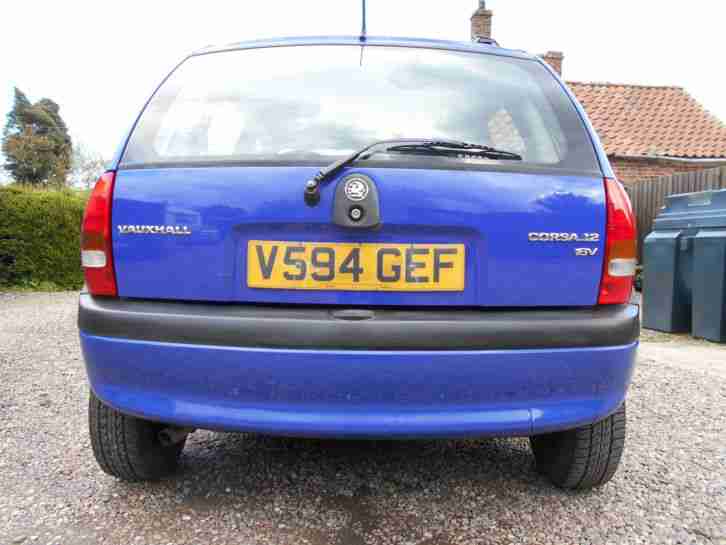 vauxhall corsa club 1.2 1999, good runner,99p no reserve, spares or repair.