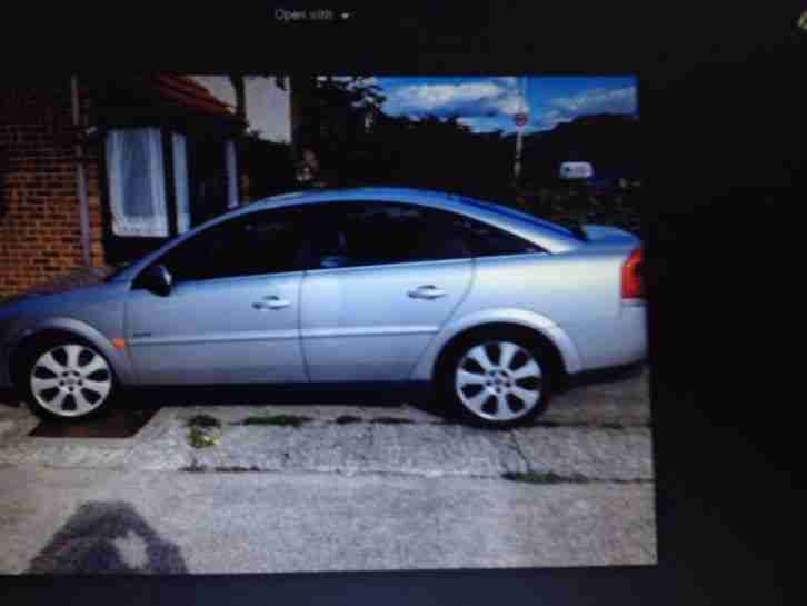 vauxhall vectra 2.2 auto