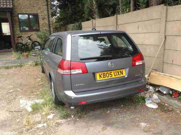 vauxhall vectra 2.2 design estate