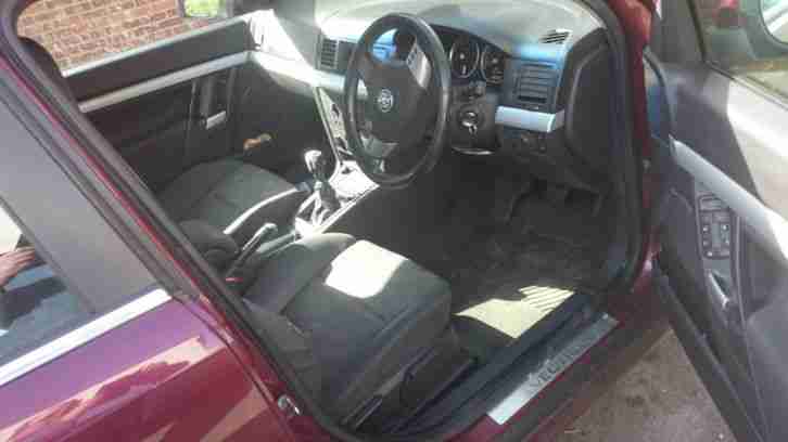 vauxhall vectra 2.2 sri dti wuo3 yfj spare or repair