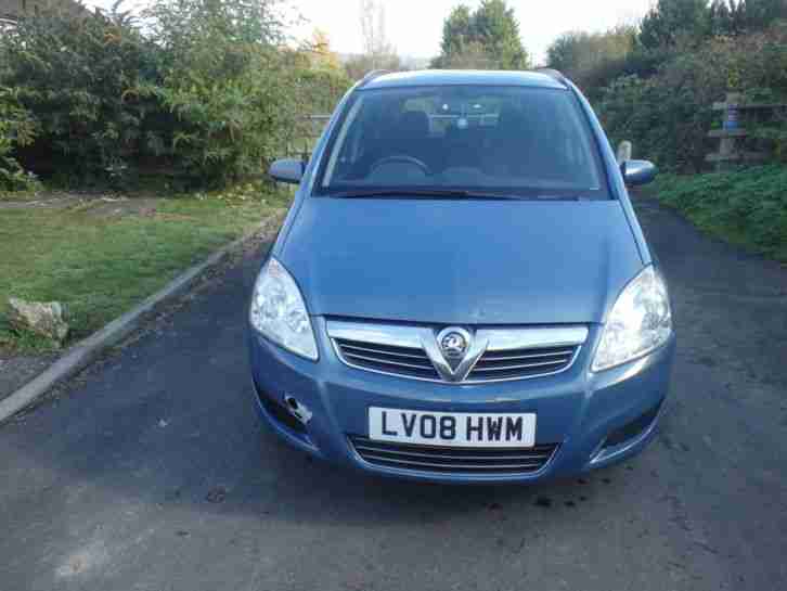 Vauxhall zafira 2008. Opel car from United Kingdom