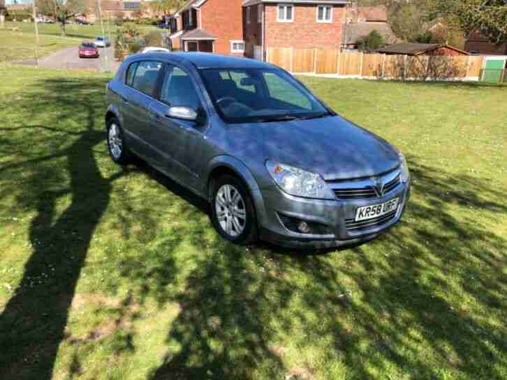 Vauxhall Astra Automatic 1.9 CDTi. car for sale